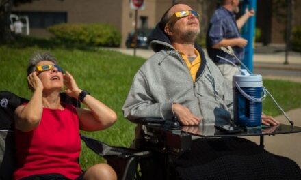 Post-Eclipse Eye Clinic on April 8 Will Be Staffed by UB Ophthalmologists and Ophthalmology Medical Residents
