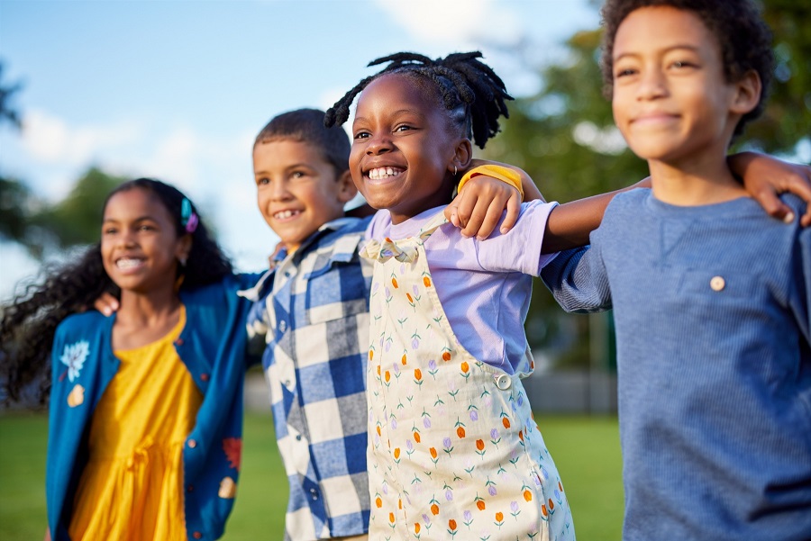 6 Tips from Doctors to Keep Your Kids Safe at Summer Camp 
