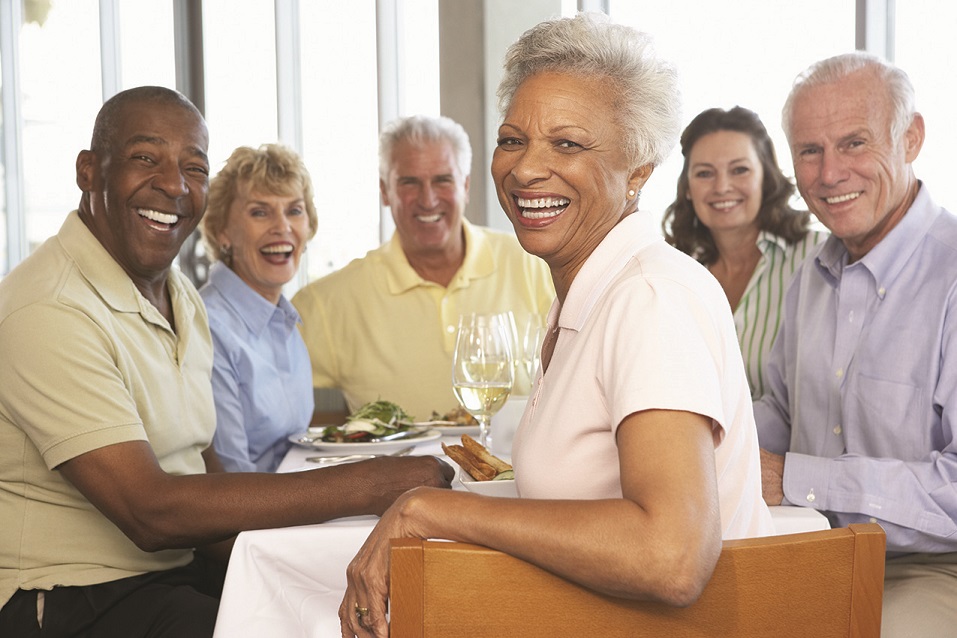 7 Benefits of Socialization for Seniors  