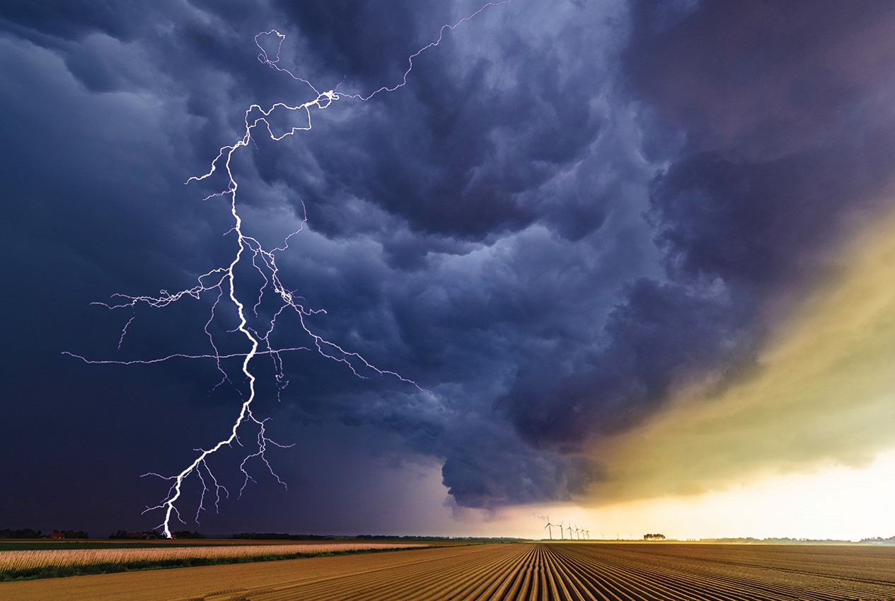 Dispelling Popular Myths About Lightning