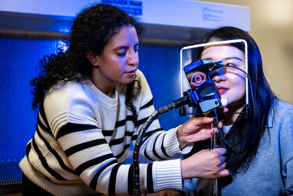 New Hearing Loss Test Examines the Eyes – Not the Ears