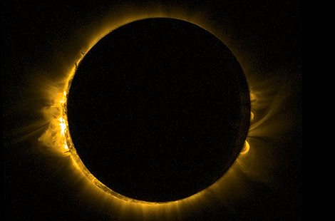 UB Ophthalmologist Shares Excitement, Cautions About the Total Solar Eclipse in Buffalo